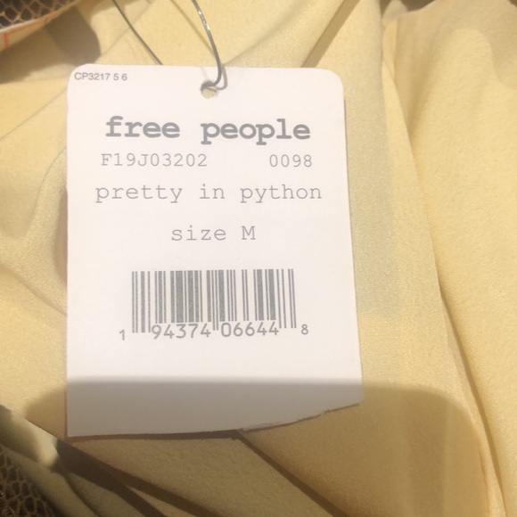 Free people pretty in python vegan leather biker jacket - Picture 6 of 6